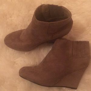 Charlotte Russe sand/beige wedge booties size 8